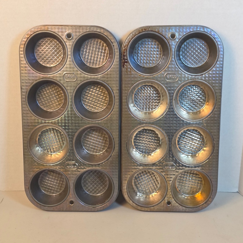 Vintage Ekco Ovenex X80 Muffin Pan Set of‎ 2 USA Starburst Texture Tin Cupcake